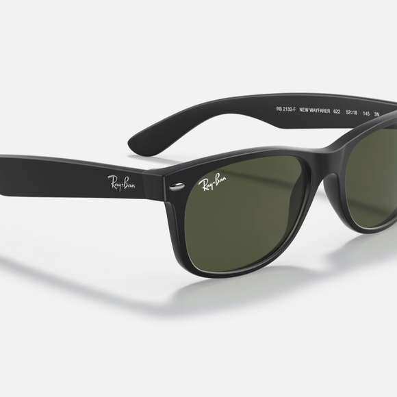 Ray-Ban New Wayfarer polarized sunglasses (RB2132). Matte black/green - Picture 6 of 11